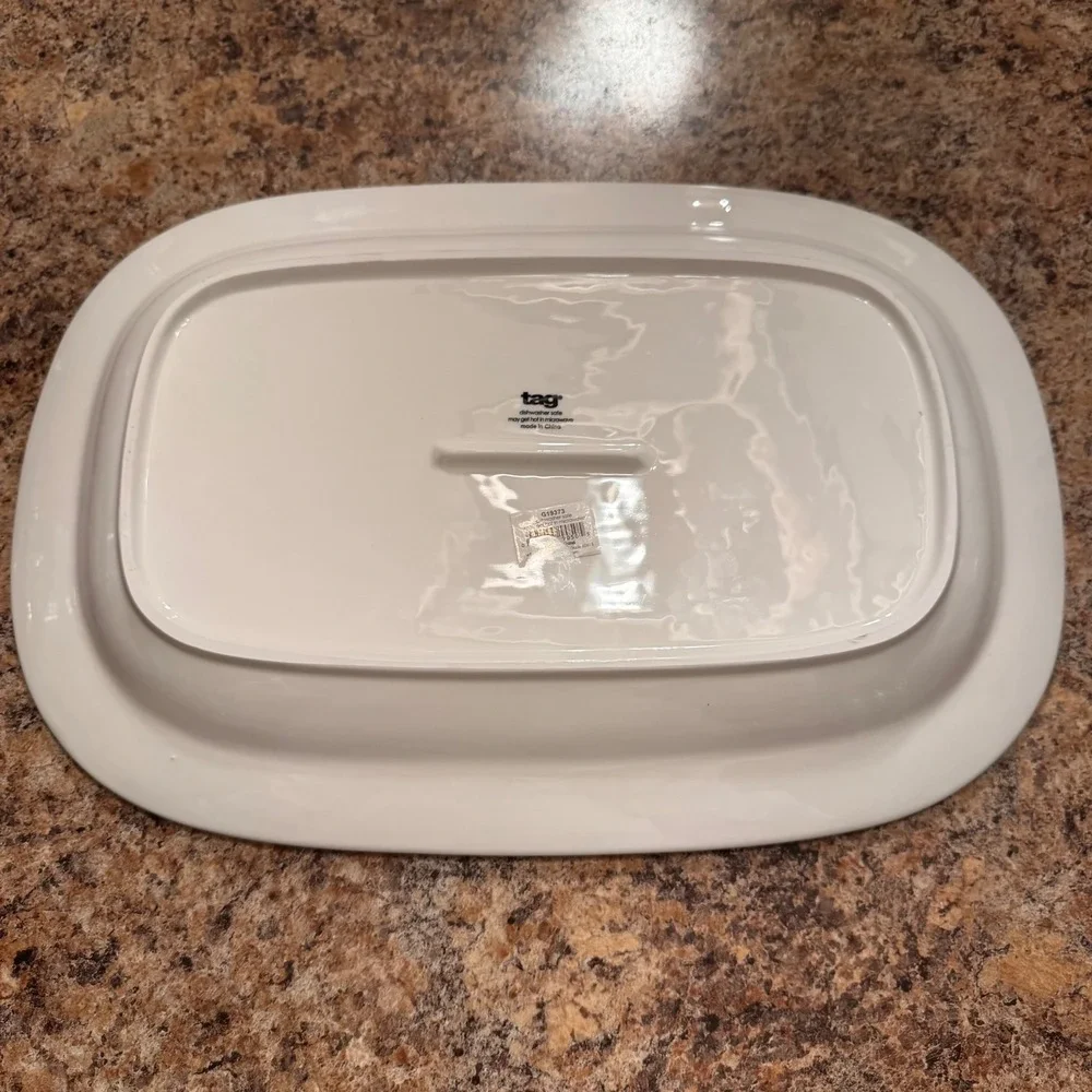 Tag ceramic serving